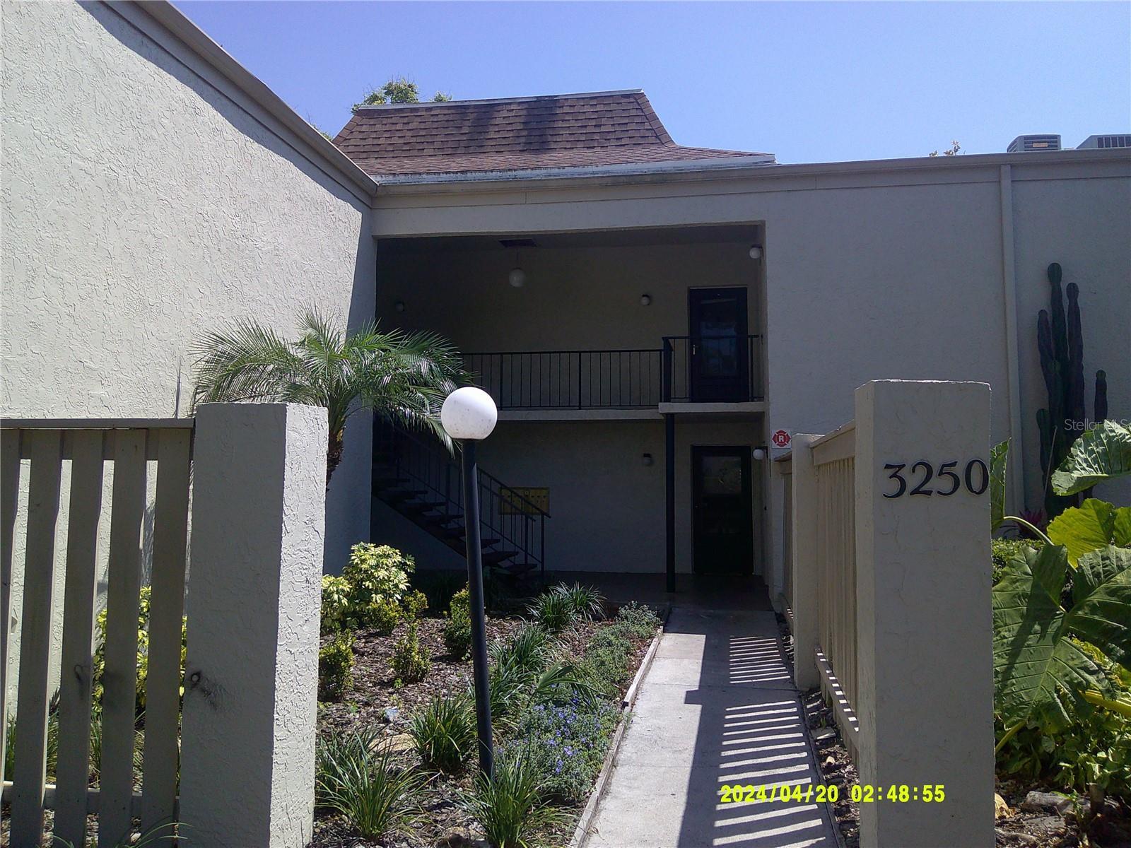 Photo one of 3250 S Semoran Blvd # 2 Orlando FL 32822 | MLS S5103507