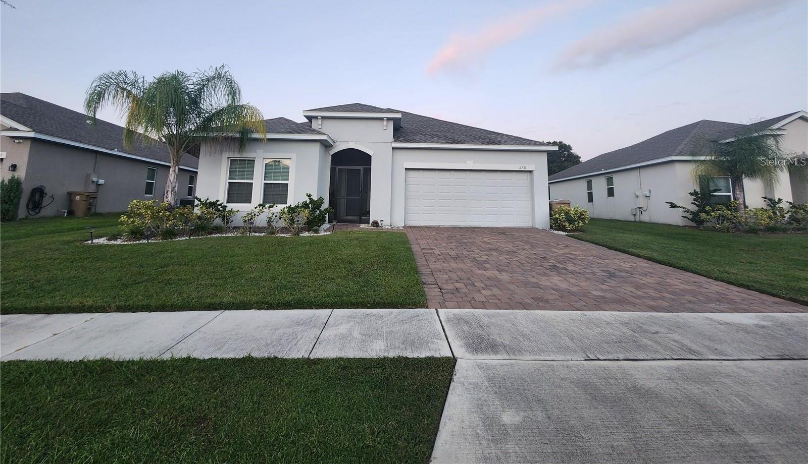 Photo one of 2731 Creekmore Ct Kissimmee FL 34746 | MLS S5103910