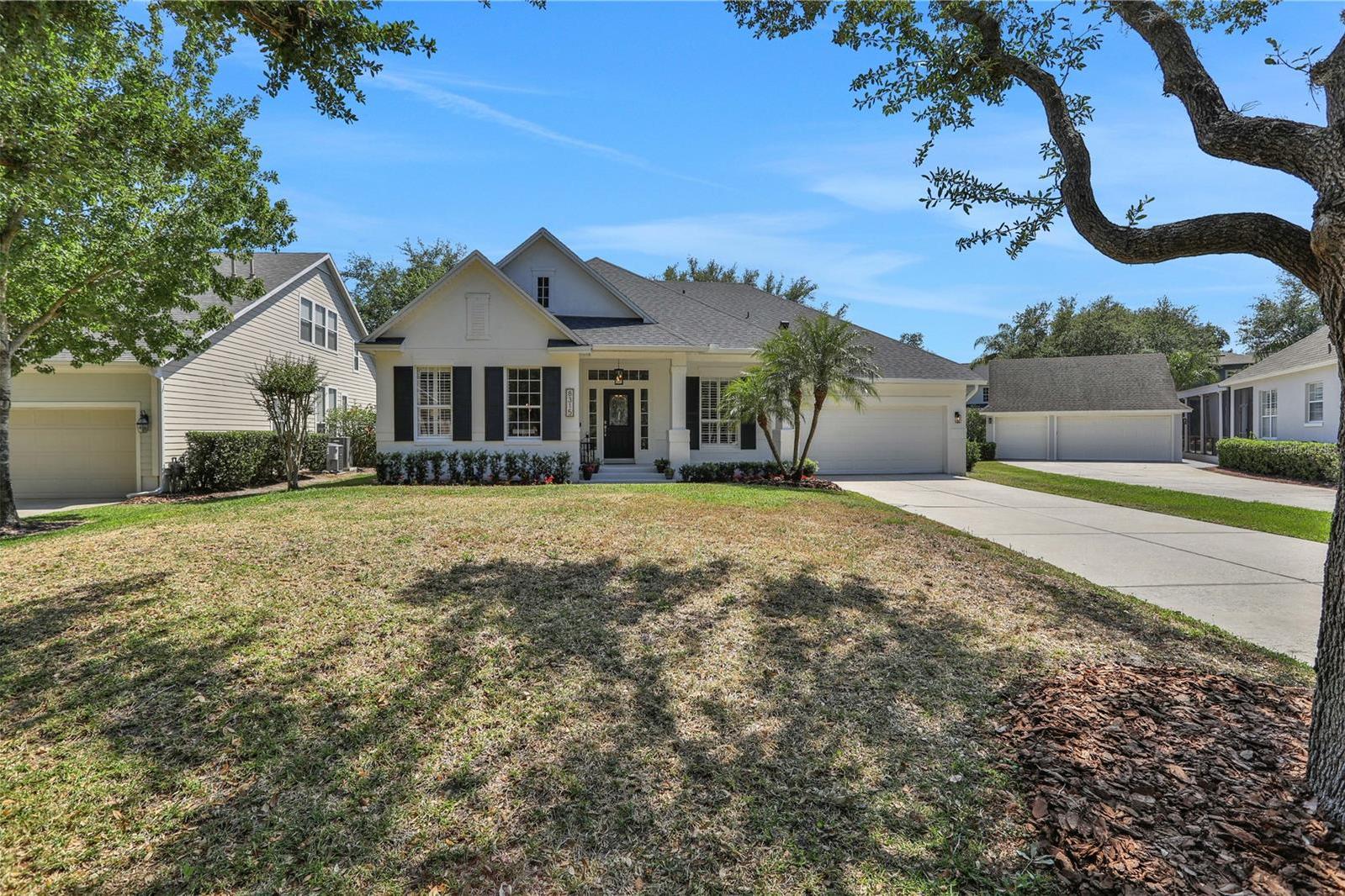 Photo one of 8315 Bowden Way Windermere FL 34786 | MLS S5104136