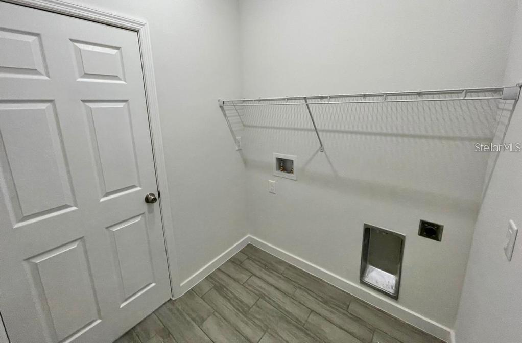 Photo #6
