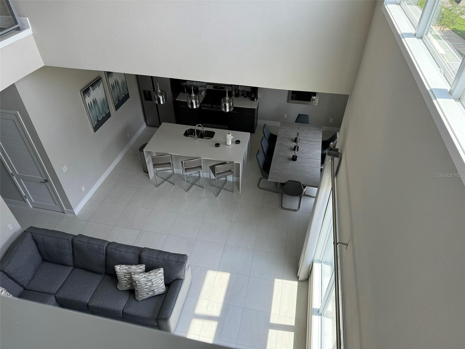 Photo #9