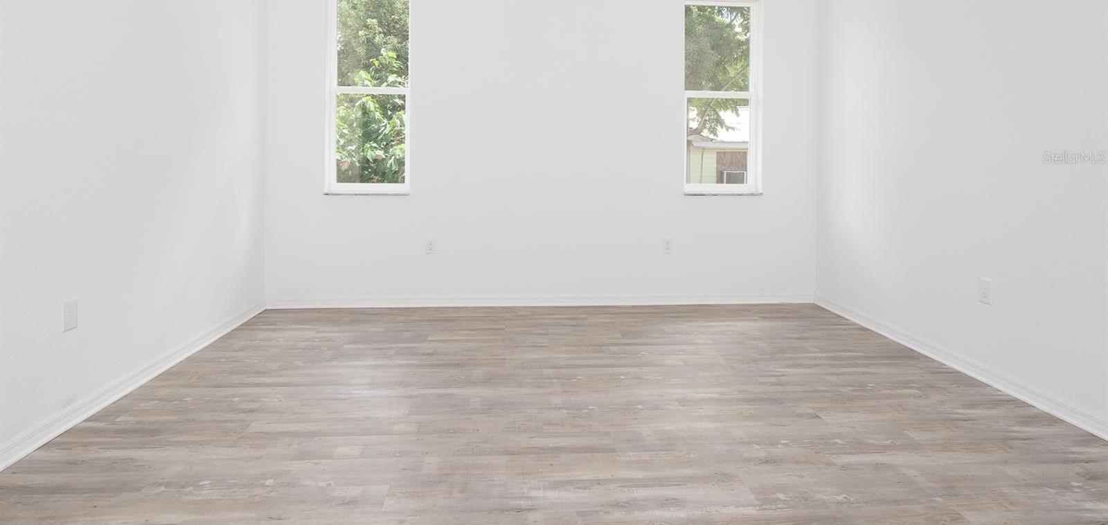 Photo #13