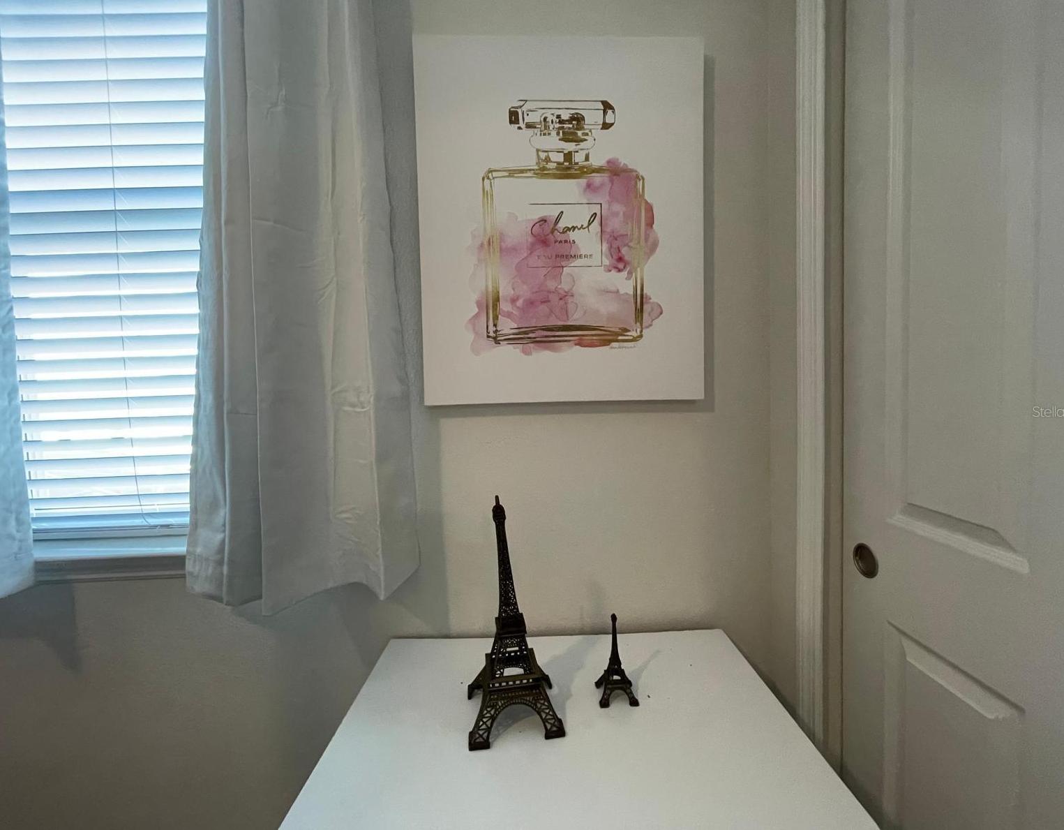 Photo #33