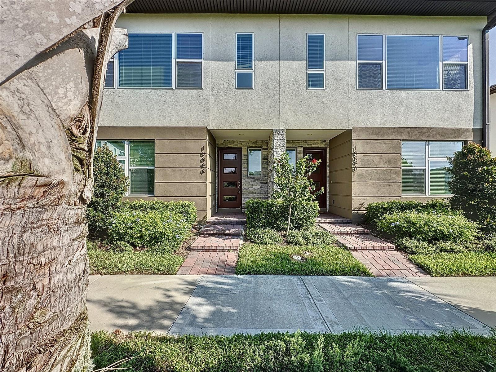 Photo one of 10090 Sunnifa Aly Orlando FL 32832 | MLS S5115813