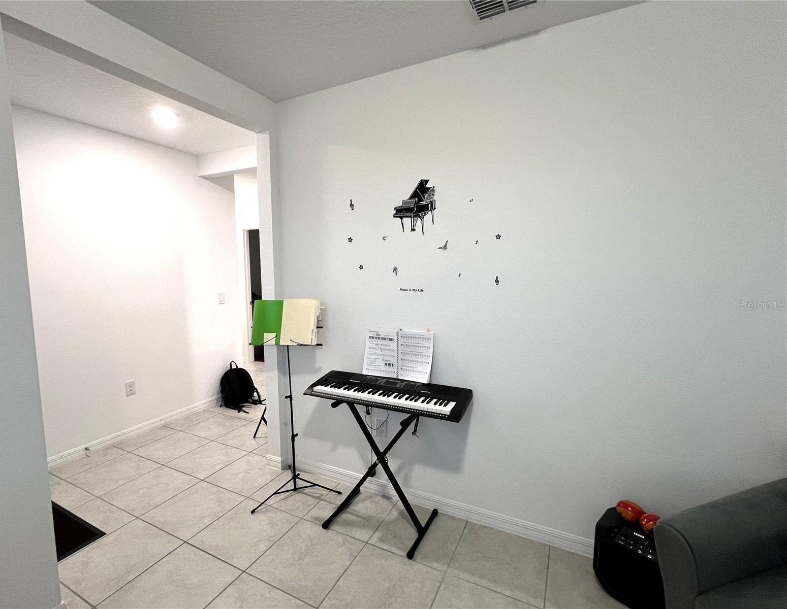 Photo #28