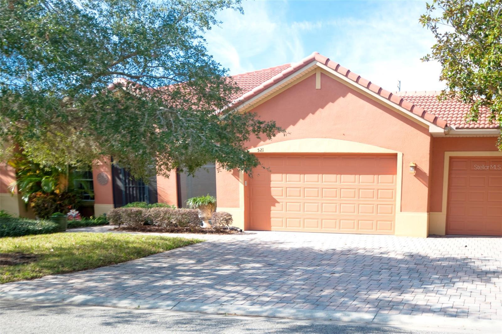Photo one of 521 Milano Rd Kissimmee FL 34759 | MLS S5117731