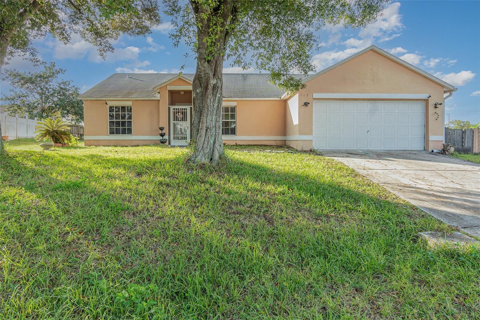 Photo one of 117 Timberpark Dr Davenport FL 33837 | MLS T3487743