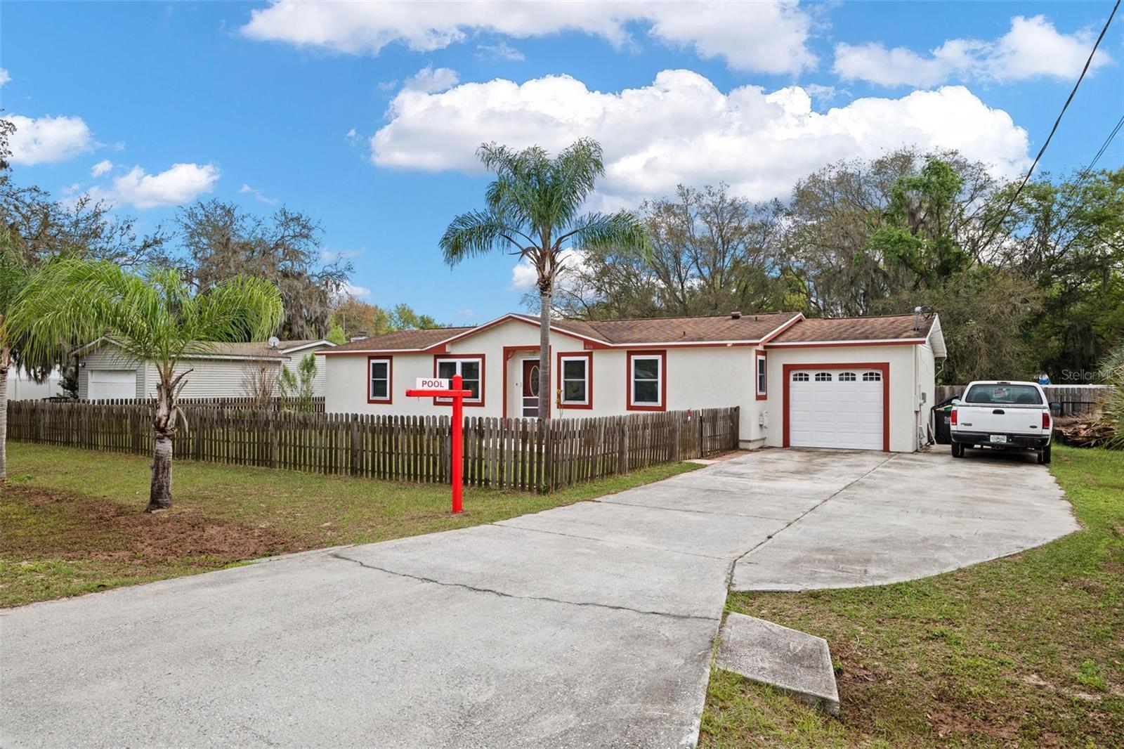 Photo one of 4616 Turner Rd Mulberry FL 33860 | MLS T3506440