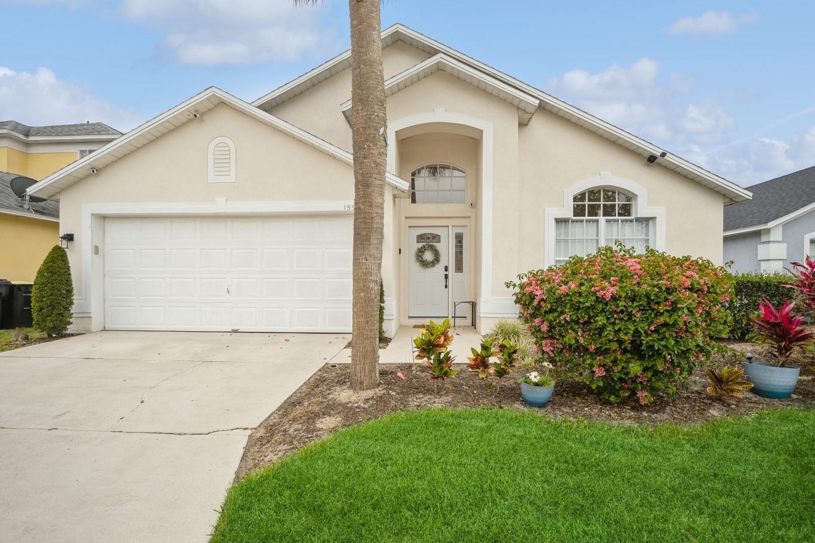 Photo one of 155 Holborn Loop Davenport FL 33897 | MLS T3515356