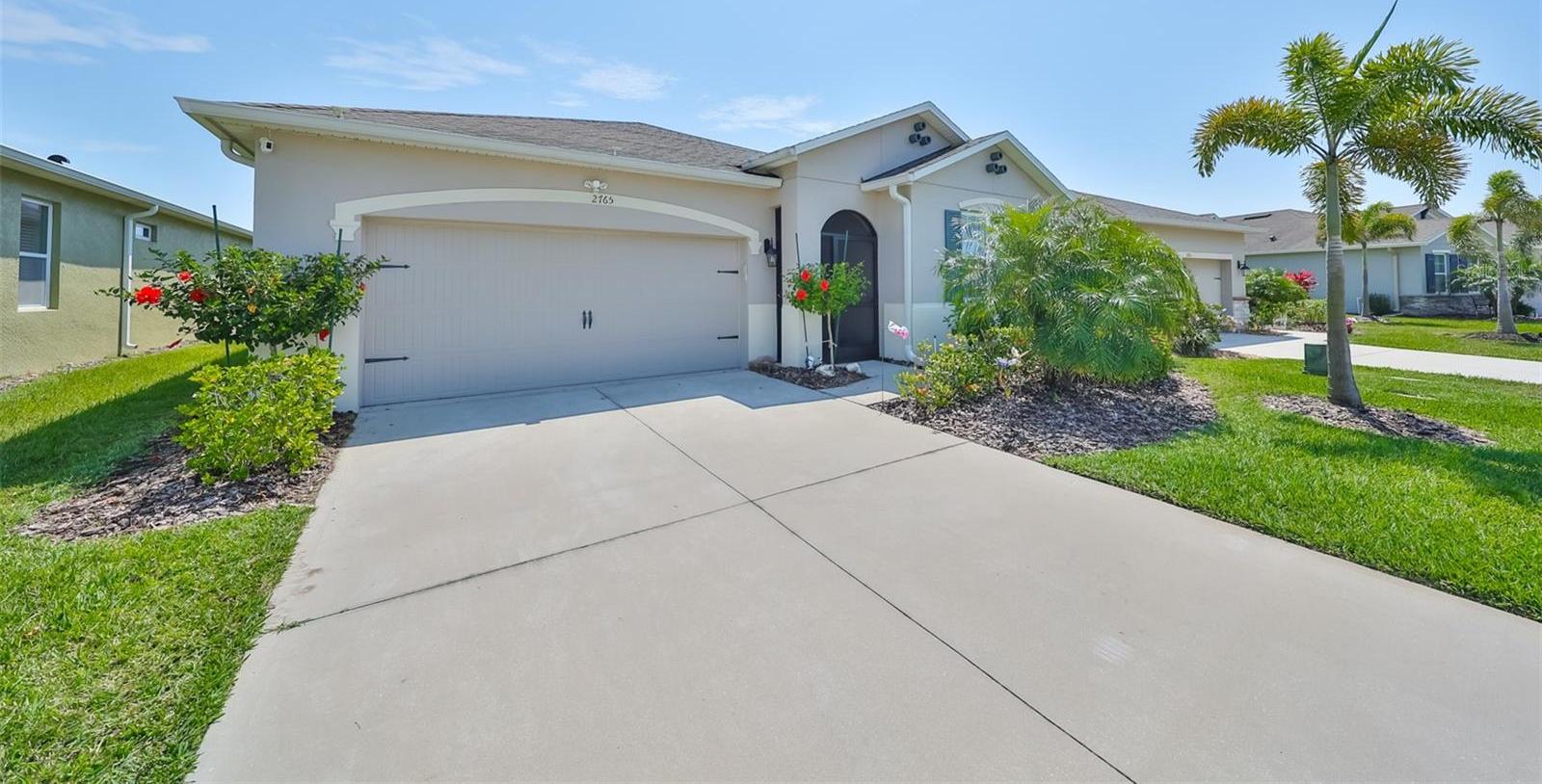 Photo one of 2765 Canyon Crest Dr Lakeland FL 33811 | MLS T3518539