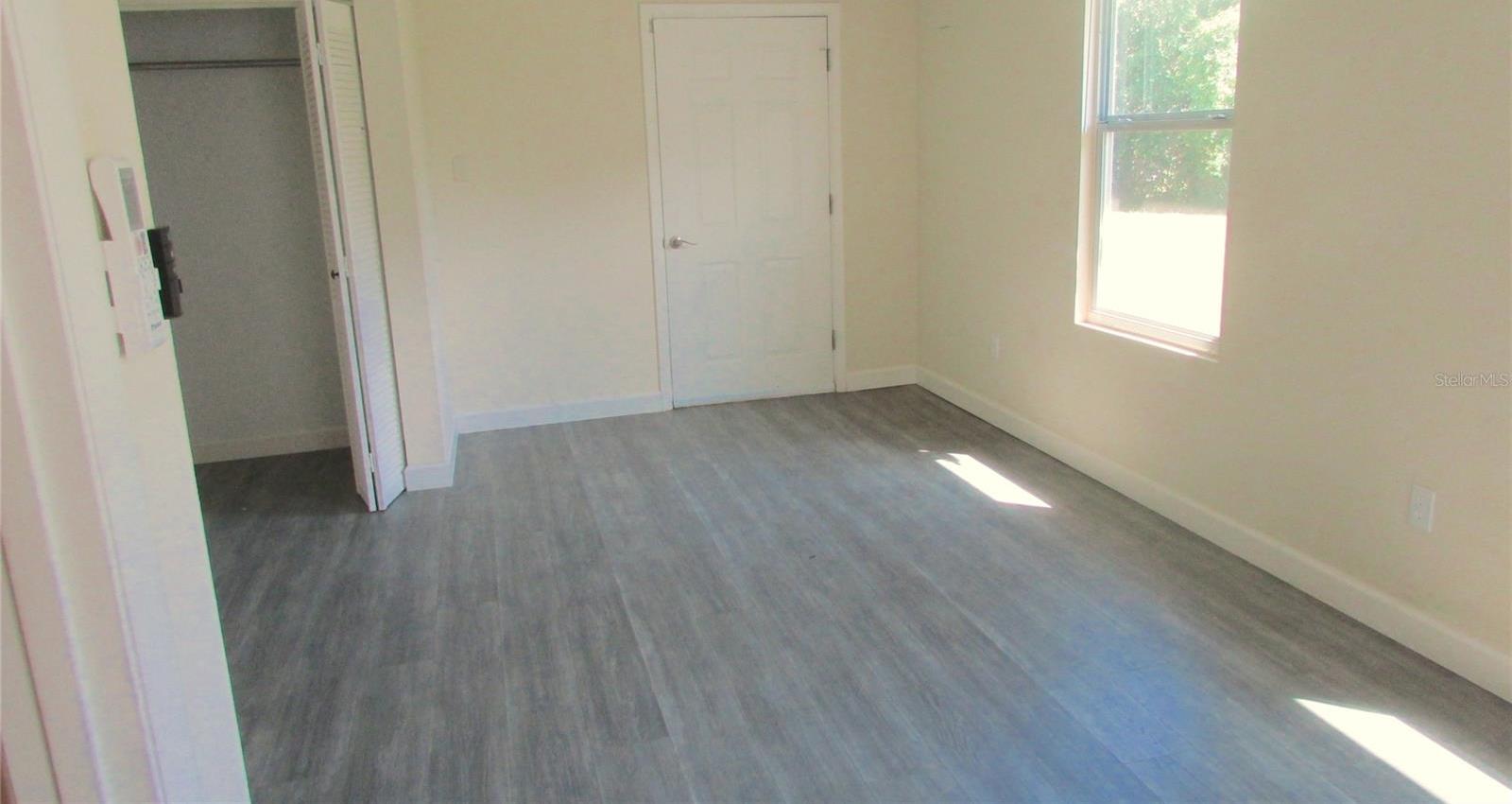 Photo #32