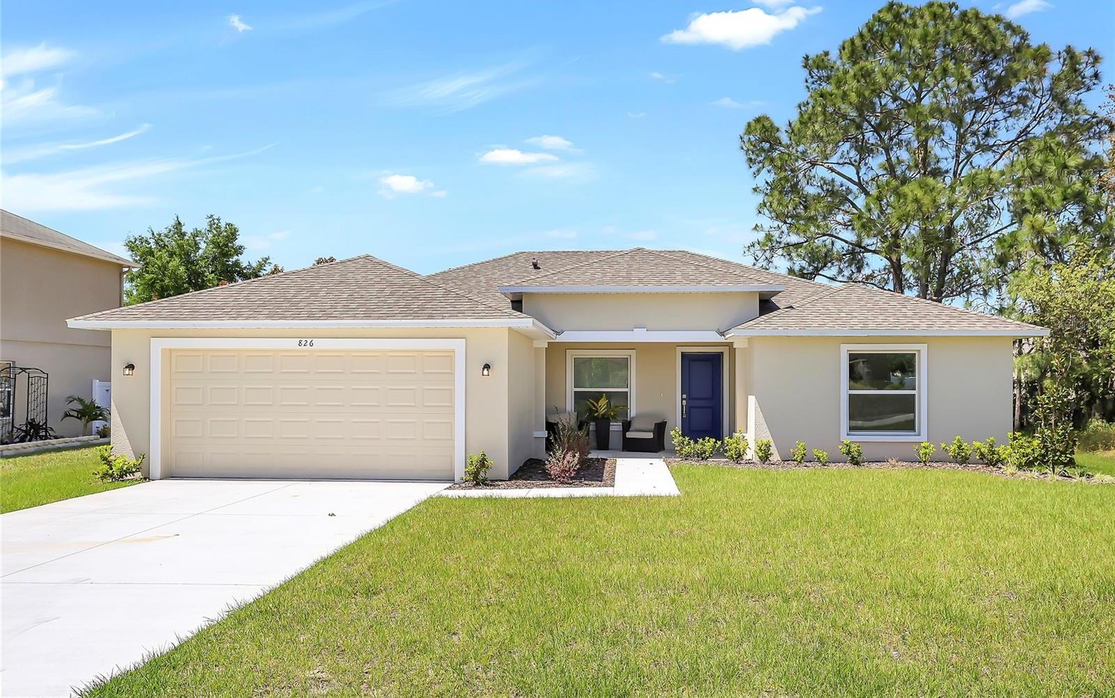 Photo one of 826 James Dr Kissimmee FL 34759 | MLS V4935562