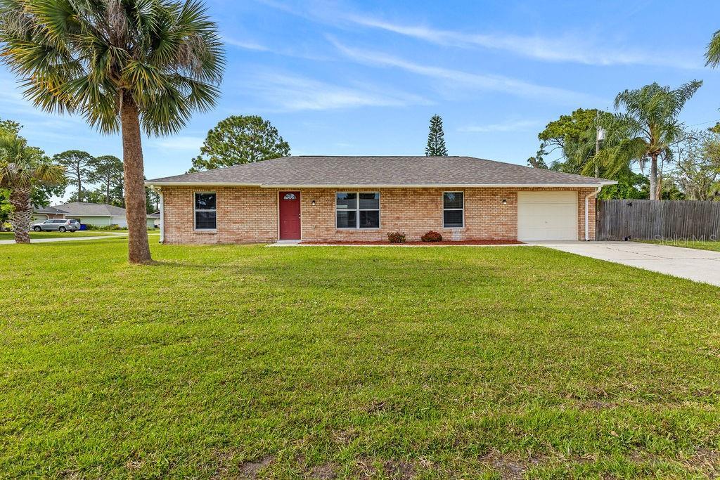 Photo one of 1331 Victory Palm Dr Edgewater FL 32132 | MLS V4935720