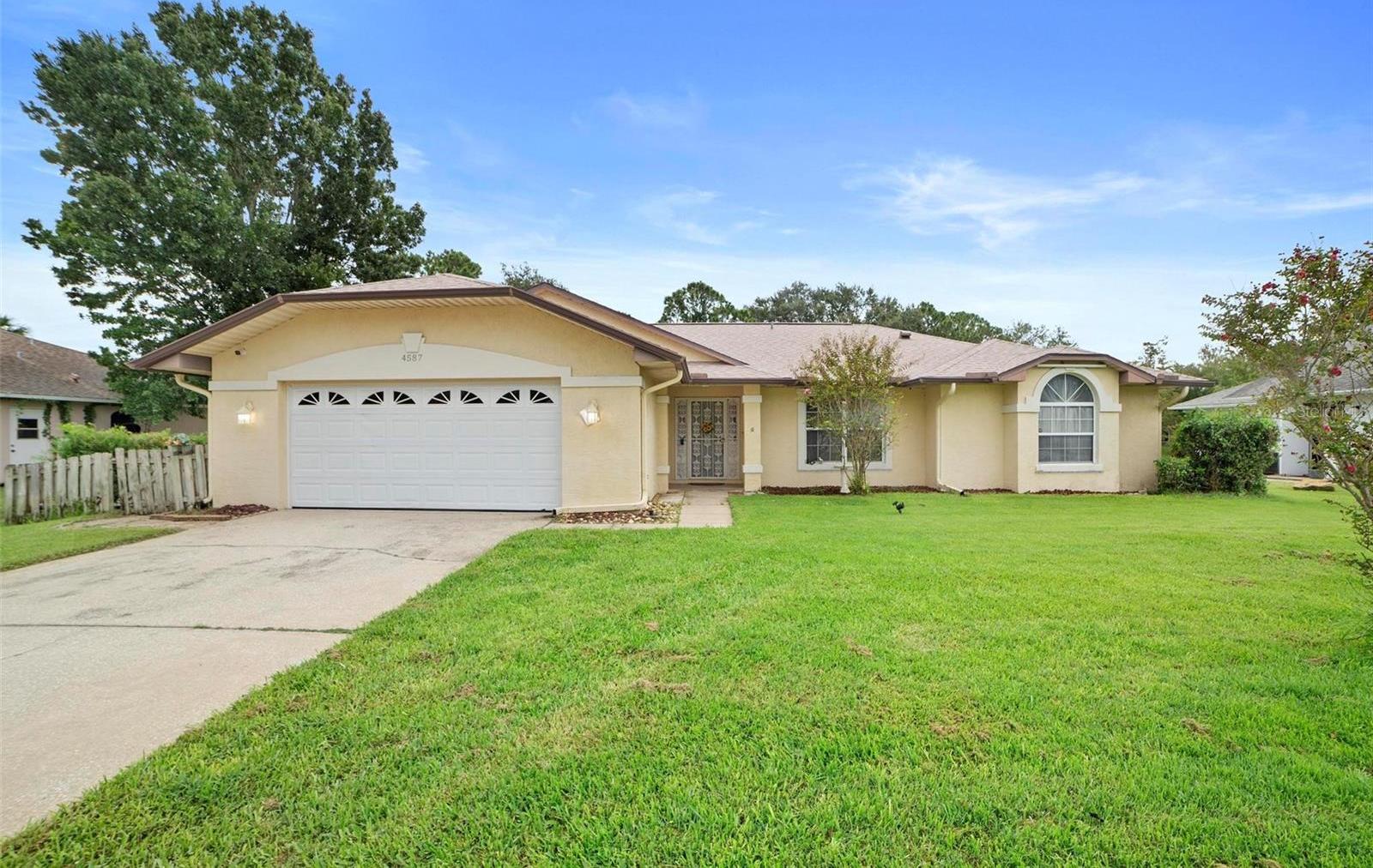 Photo one of 4587 Miles Dr Port Orange FL 32127 | MLS V4937601