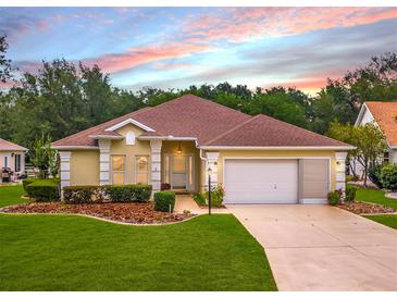 Photo one of 2105 Barbosa Ct The Villages FL 32159 | MLS G5068552