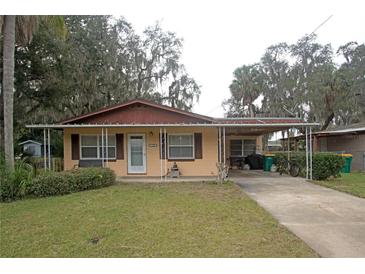Photo one of 1309 N Sinclair Ave Tavares FL 32778 | MLS G5077546