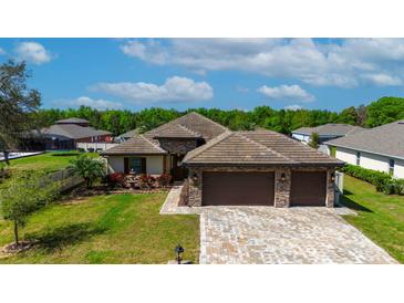 Photo one of 703 S Dixie Dr Howey In The Hills FL 34737 | MLS G5079764