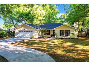 Photo one of 25131 Algonquin Ave Mount Plymouth FL 32776 | MLS G5079926