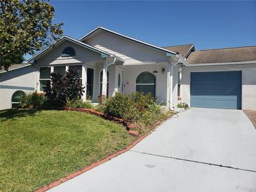 Photo one of 245 Division St Clermont FL 34711 | MLS G5080596
