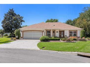 Photo one of 1878 Oxford Ln The Villages FL 32162 | MLS G5080829