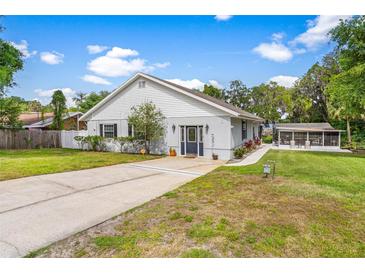 Photo one of 2314 N Griffin Dr Leesburg FL 34748 | MLS G5081221