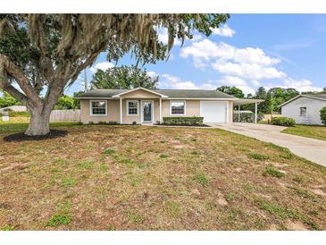 Photo one of 3 Sun Country Ct Eustis FL 32726 | MLS G5081548
