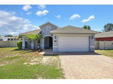 Photo one of 702 S Florida Ave Howey In The Hills FL 34737 | MLS G5082622