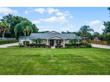 Photo one of 2433 Duquesne Ave Apopka FL 32712 | MLS G5084850