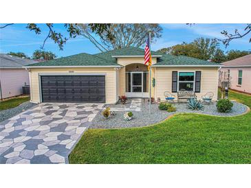 Photo one of 32909 Enchanted Oaks Ln Leesburg FL 34748 | MLS G5086362