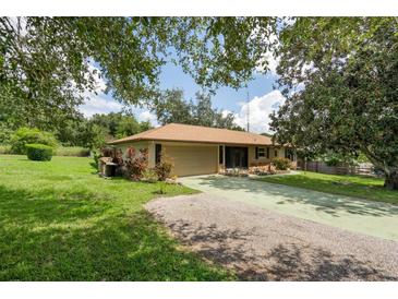 Photo one of 11901 Cypress Ln Clermont FL 34711 | MLS G5086409