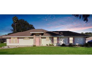 Photo one of 21701 Queen Mary Ct Leesburg FL 34748 | MLS G5086770