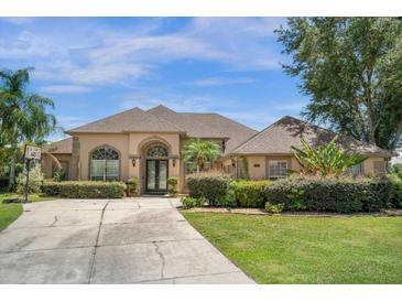 Photo one of 23134 Oak Cluster Dr Sorrento FL 32776 | MLS G5088296