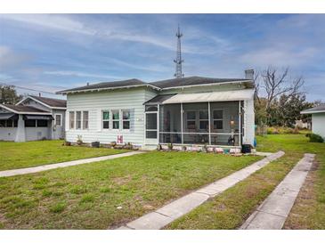 Photo one of 2450 Avenue D Sw Winter Haven FL 33880 | MLS L4941967