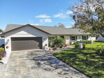 Photo one of 4102 Stonehenge Rd Mulberry FL 33860 | MLS L4942537