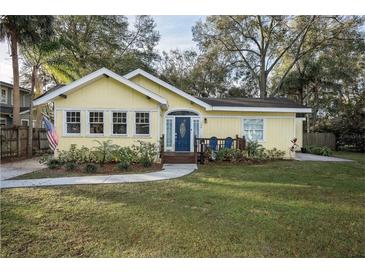 Photo one of 130 Young Pl Lakeland FL 33803 | MLS L4942743