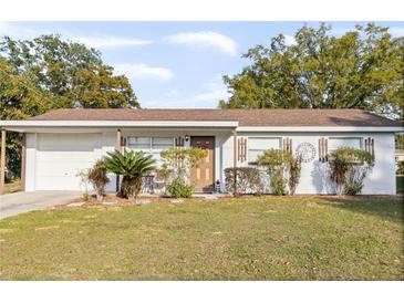 Photo one of 607 Duncan E Cir Auburndale FL 33823 | MLS L4942996