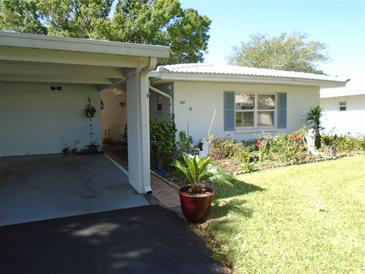 Photo one of 622 Cottage Ln Lakeland FL 33803 | MLS L4944360