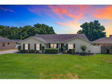 Photo one of 5440 Overlook Pt Lakeland FL 33812 | MLS L4944434