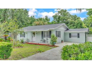 Photo one of 604 Lee St Wildwood FL 34785 | MLS L4946117