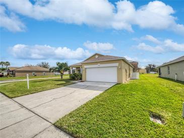Photo one of 5596 Forest Ridge Dr Winter Haven FL 33881 | MLS O6171321