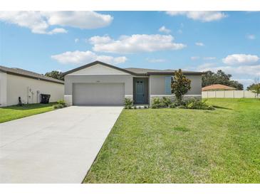 Photo one of 1036 Oak Valley Dr Auburndale FL 33823 | MLS O6172336