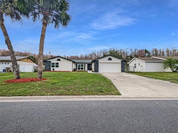 Photo one of 106 W Cedarwood Cir Kissimmee FL 34743 | MLS O6173586