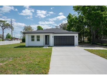 Photo one of 623 Butch Cassidy Ln Eustis FL 32726 | MLS O6183101