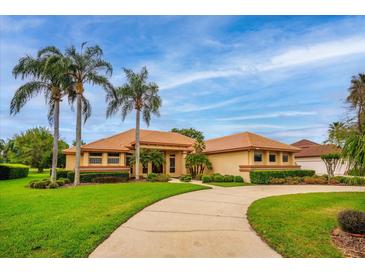 Photo one of 11217 Willow Gardens Dr Windermere FL 34786 | MLS O6189949