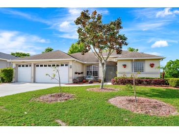 Photo one of 2915 Southern Pines Loop Clermont FL 34711 | MLS O6193926