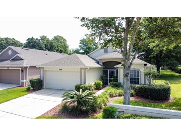 Photo one of 3923 Doune Way Clermont FL 34711 | MLS O6198273