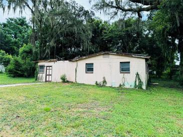 Photo one of 801 Pennsylvania Ave Fruitland Park FL 34731 | MLS O6203352