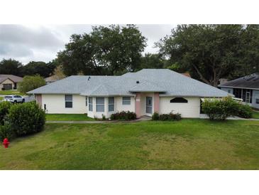 Photo one of 5622 King James Ave Leesburg FL 34748 | MLS O6203825