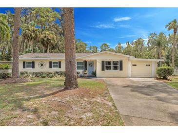 Photo one of 840 W Woodward Ave Eustis FL 32726 | MLS O6221321