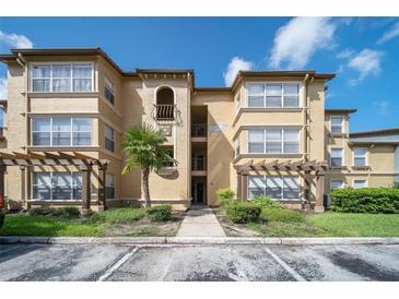 Photo one of 5168 Conroy Rd # 25 Orlando FL 32811 | MLS O6222540